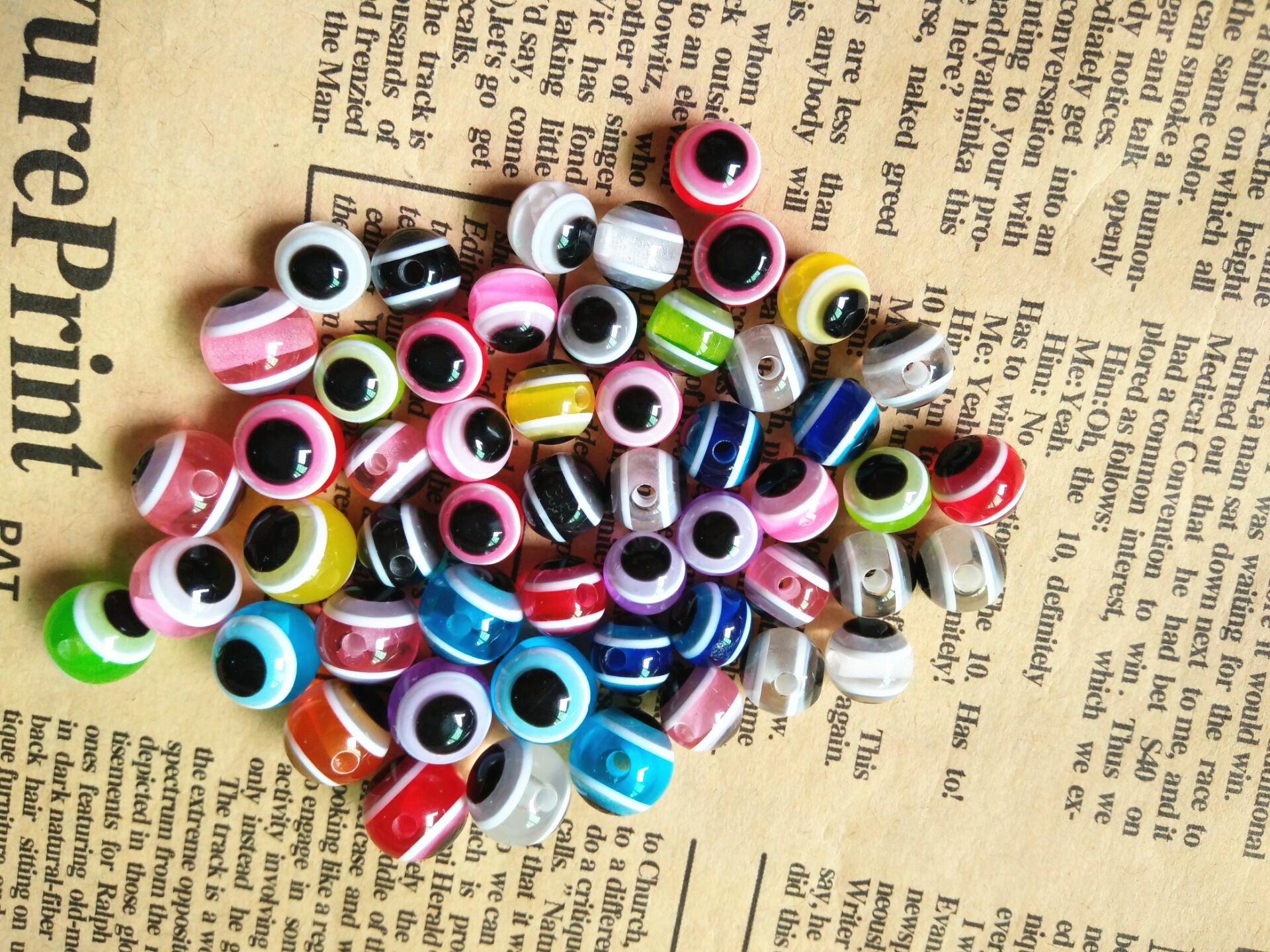 Wholesale 500pcs Resin Striped Fisheye Beads